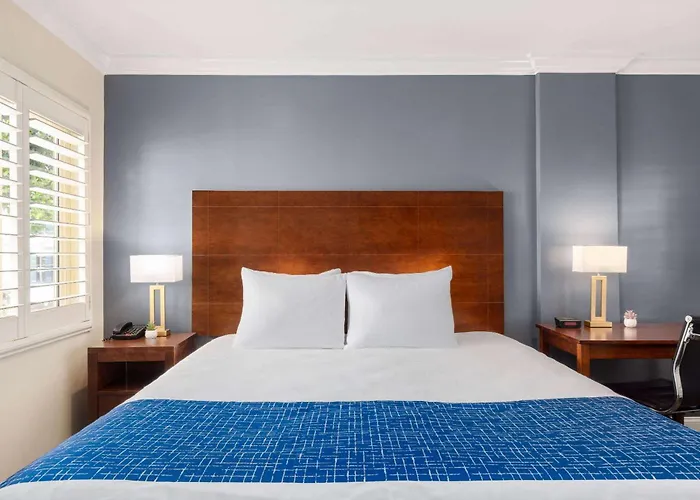 Travelodge By Wyndham By Fisherman\'S Wharf