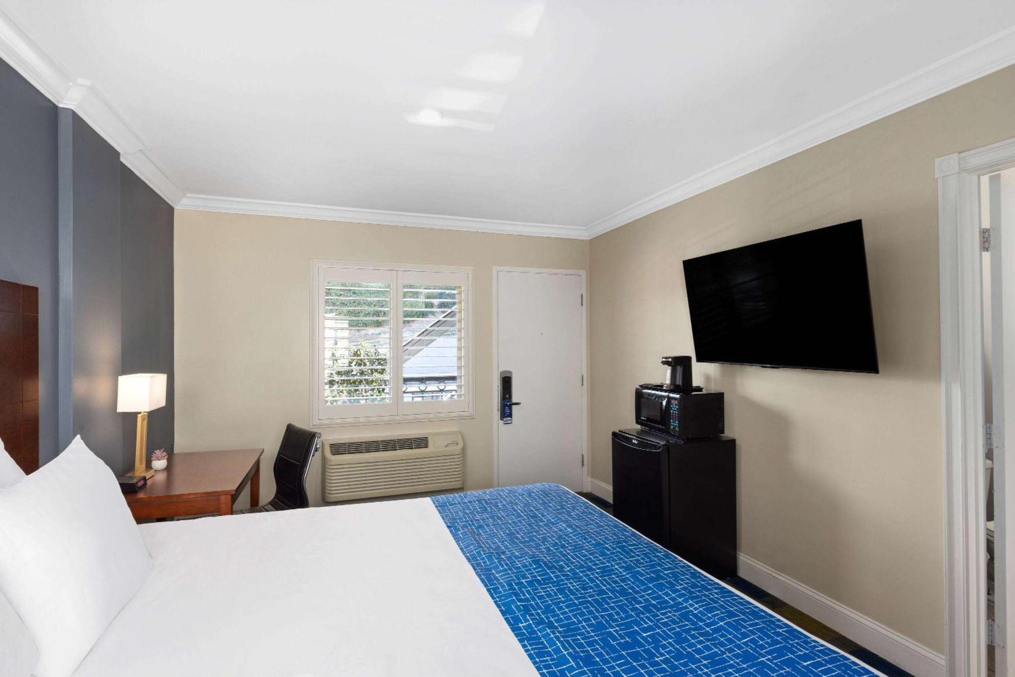 Travelodge By Wyndham By Fisherman's Wharf Motel 2*